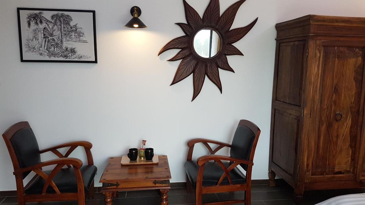 Bed and Breakfast Les Cuves - Saintes Chaniers Екстер'єр фото