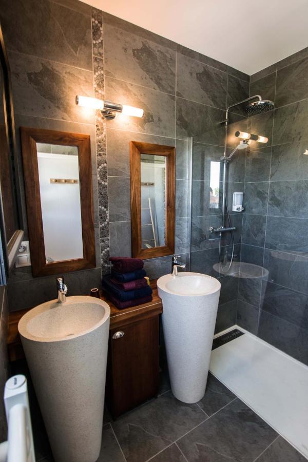 Bed and Breakfast Les Cuves - Saintes Chaniers Екстер'єр фото